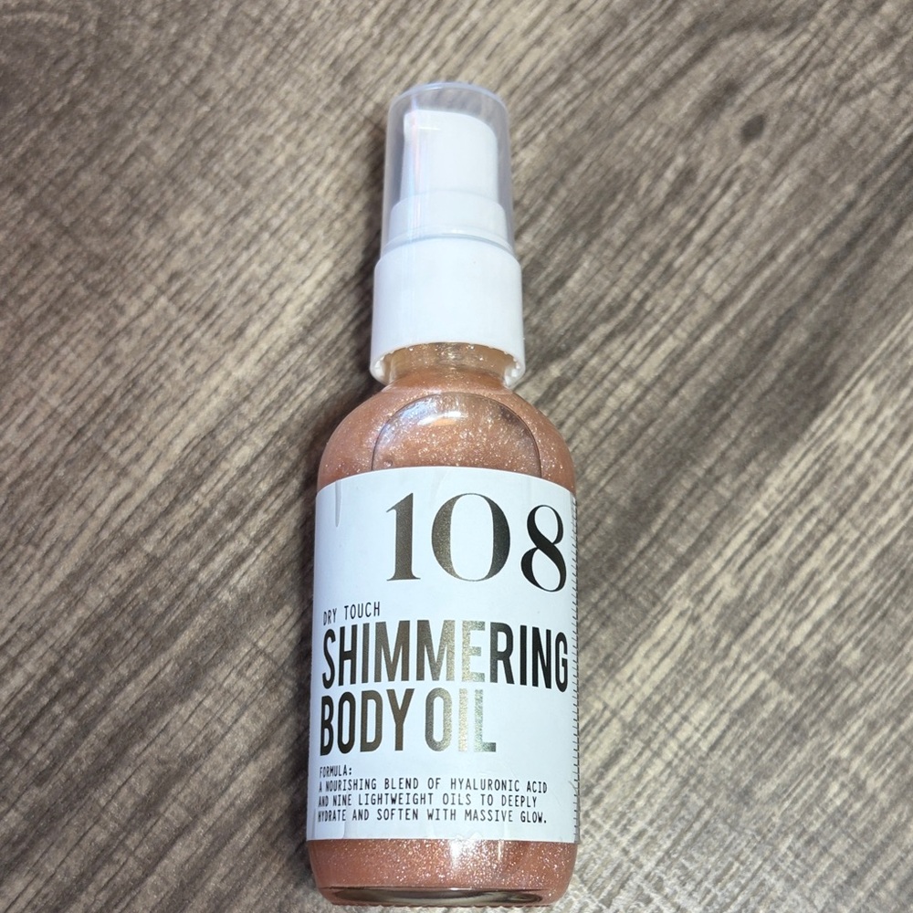 🌹5 for $25🌹 MIIM. MIIC Warm Vanilla Syrup 108 Shimmering Body Oil